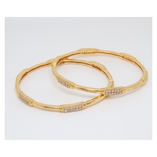 Gold Plated Bangles stone For Women & girls Set Of 1(2024005) Gold Plated Bangles stone For Women & girls Set Of 1(2024006) Gold Plated Bangles stone For Women & girls Set Of 1(2024005) Gold Plated Bangles stone For Women & girls Set Of 1(2024006)