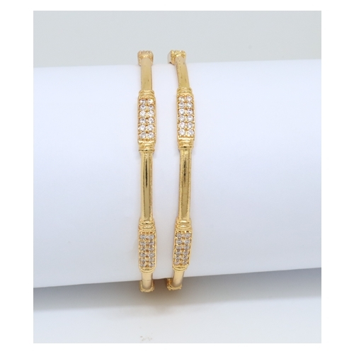 Gold Plated Bangles stone For Women & girls Set Of 1(2024005) Gold Plated Bangles stone For Women & girls Set Of 1(2024006) Gold Plated Bangles stone For Women & girls Set Of 1(2024005) Gold Plated Bangles stone For Women & girls Set Of 1(2024006)