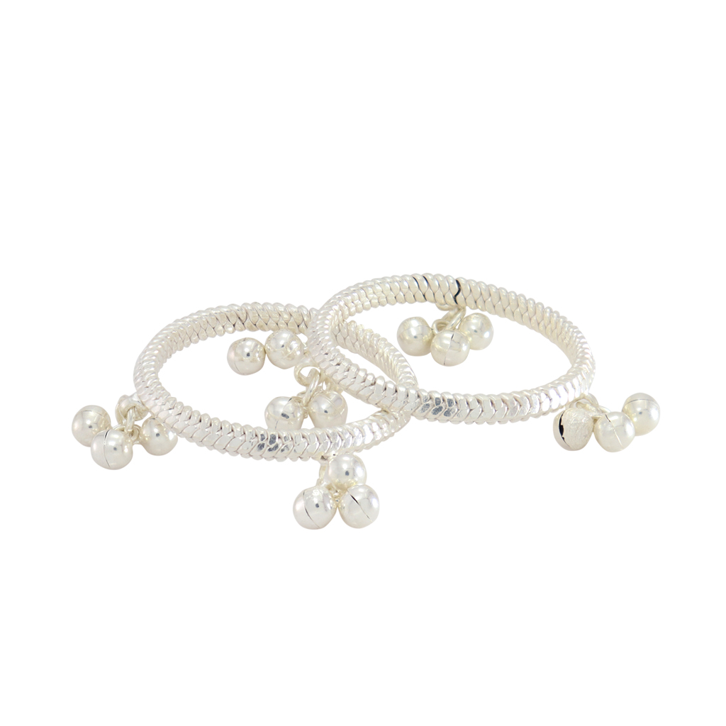 Silver Anklet for Babies – Adjustable & Lightweight by Srimathi Jewelers Silver Anklet for Babies – Adjustable & Lightweight by Srimathi Jewelers