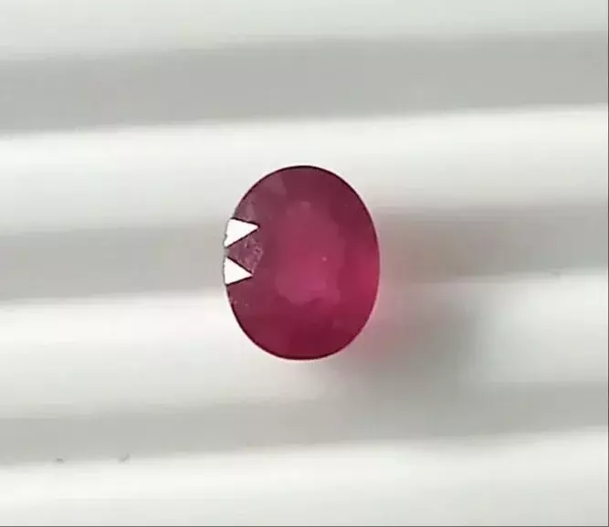 Red round and oval Ruby 2carats Red round and oval Ruby 2carats